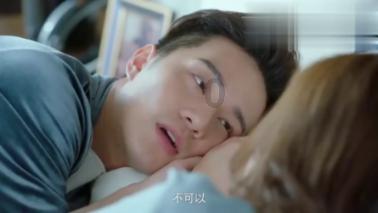 逃出足球场