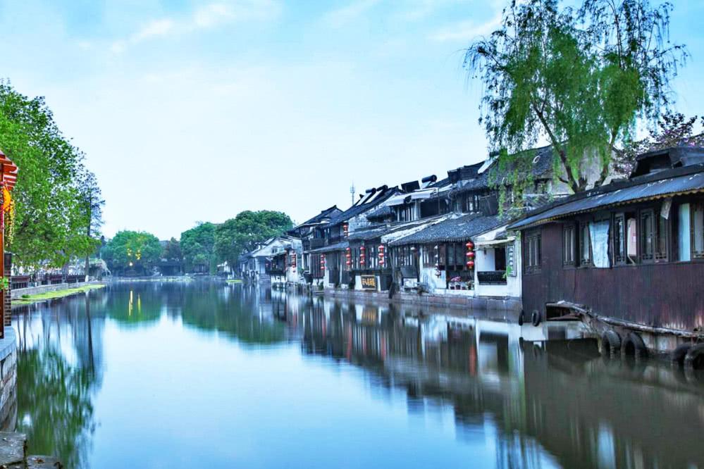 你们知道实木地暖地板品牌吗？加盟哪个品牌比较好啊？游戏画面