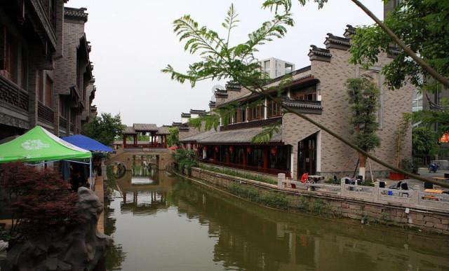 肺部结节能引起背疼吗?北京知名专家张瑞利告诉您